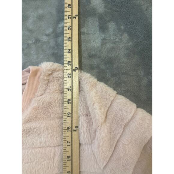 Almost Famous Faux Fur Crewneck Sweater – Blush Pink Plush Pullover Size M Poly - Picture 6 of 6